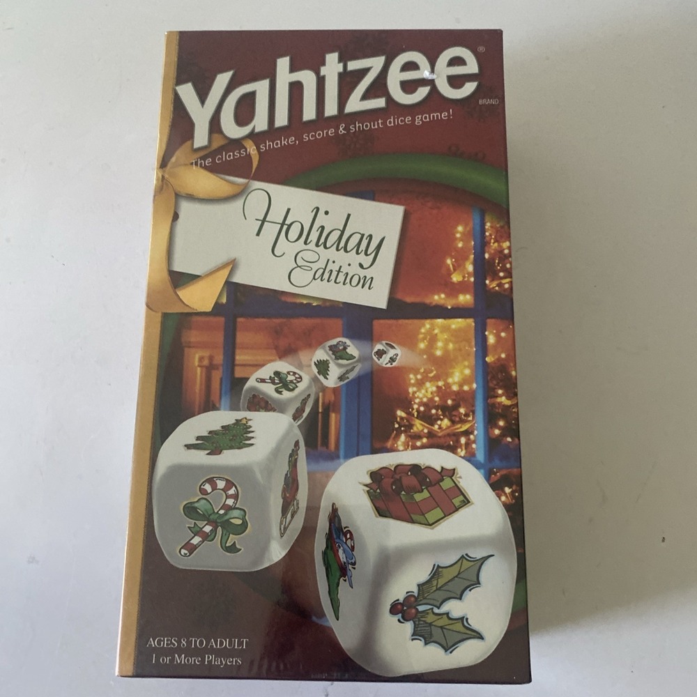 Yahtzee Holiday Edition Christmas Family Dice Game Hasbro USAopoly New